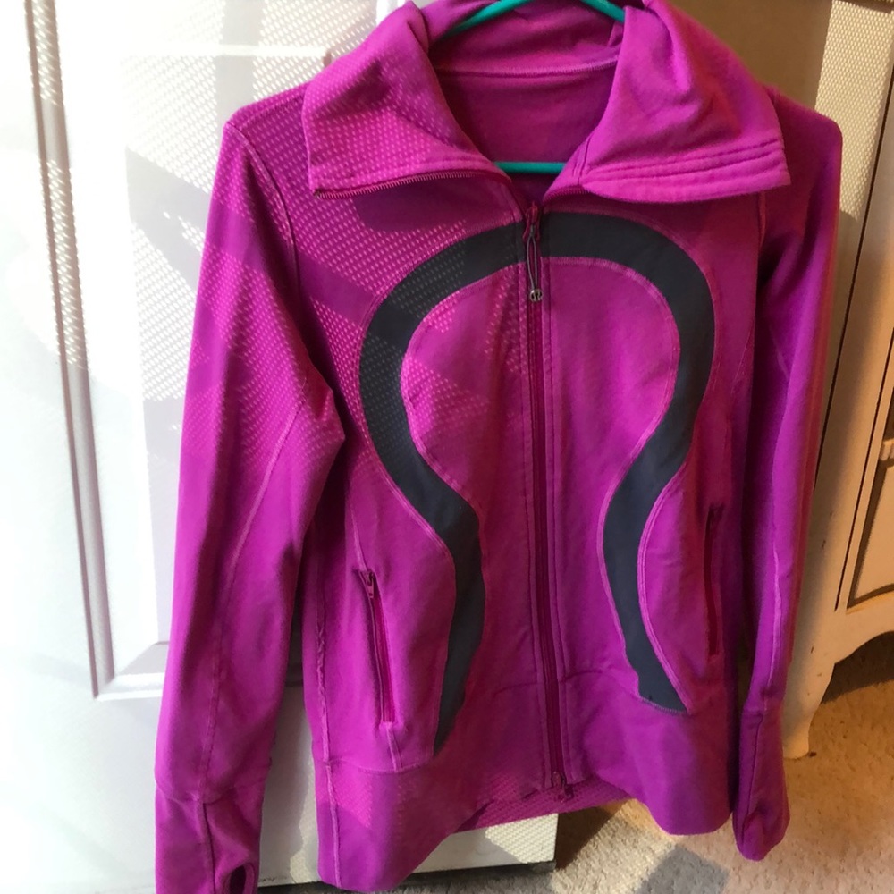 Size 2 lululemon Jacket